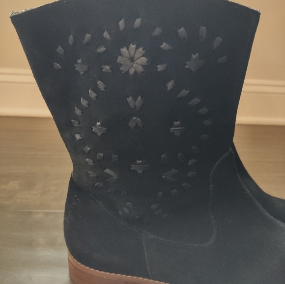 Jack Rogers Kaitlin Suede Ankle Pull On Boots - Picture 4 of 14